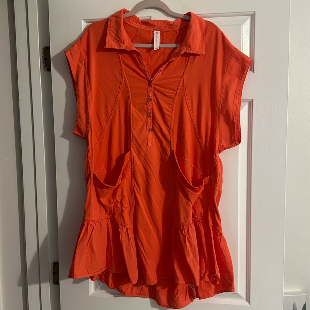 Really pretty coral orange Anthropologie dress! Only worn once!!